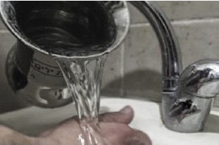 זו הייתה העצה של הרבי לאישה שסבלה מכפייתיות שטיפת ידיים