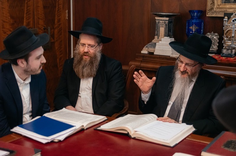 רבנים חדשים מבוגרי הישיבה במוסקבה הוסמכו לרבנות