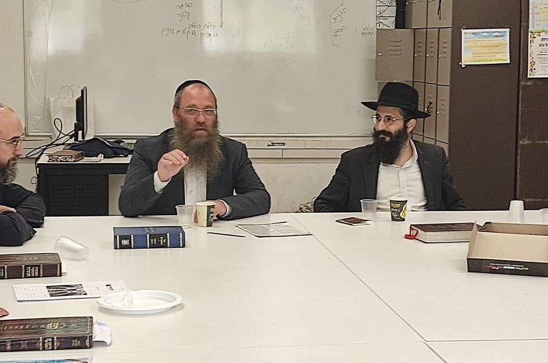 לאחר חמש שנים: הרב מ