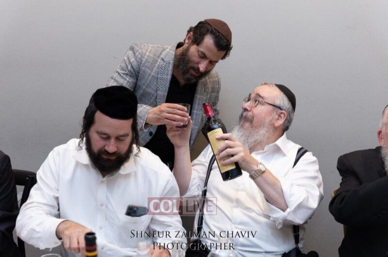 במכון עליה בקראון הייטס חגגו בהתוועדות חסידית יום-הולדת 60 לר' נטע שמטוב שעוסק עם הנוער הנושר ומקרב אותם כל ימות השנה