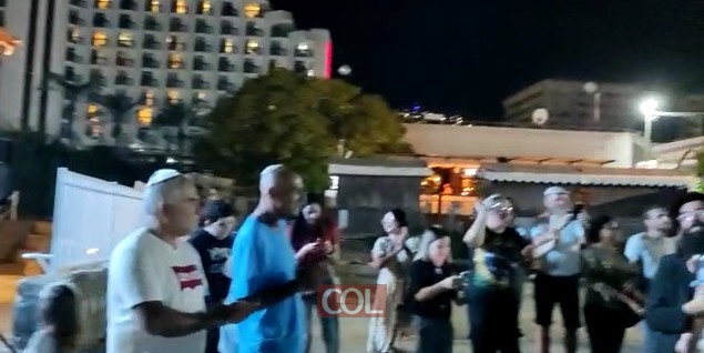 מאות מטיילים מכל העולם שהגיעו לנפוש בעיר טבריה, השתתפו ונחשפו להקפות שניות בטיילת שעל שפת הכנרת 