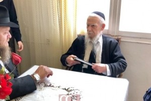 ברוך דיין האמת: בבני ברק נפטר הגאון הרב גרשון אדלשטיין זצ