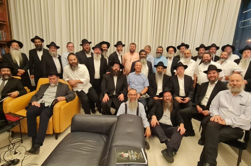 30 שנה ללימוד ב-770: חברי 'קבוצה' תשנ