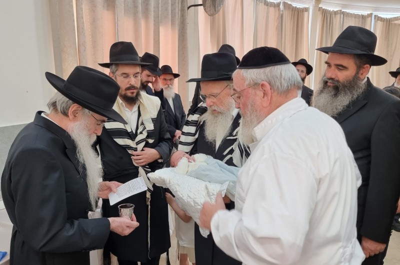 בכפר חב
