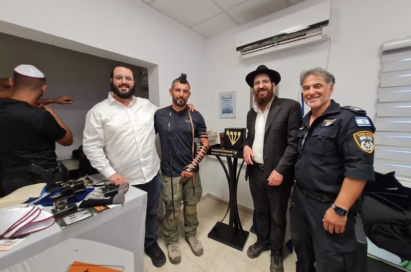 במתחם יס