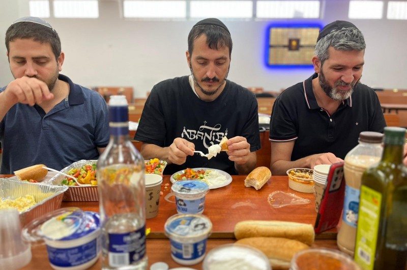 בשנה החולפת בית הכנסת 
