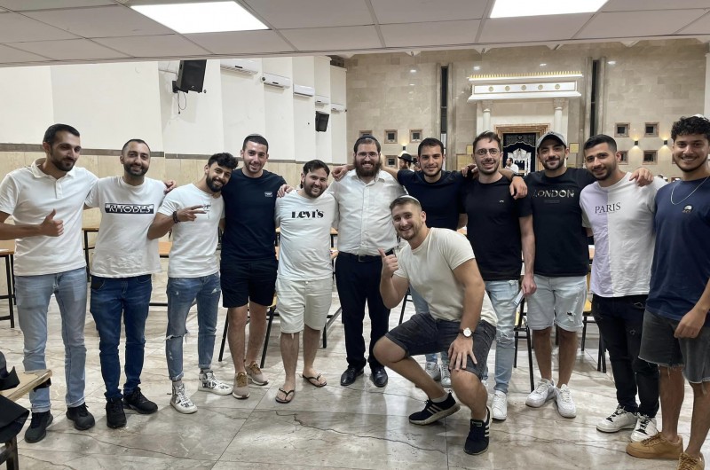 במסגרת ההכנה לנסיעה לרבי בעוד כחודש: צעירים מחב