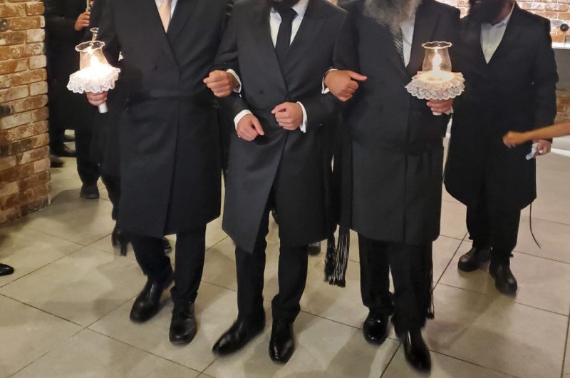 לפני ט