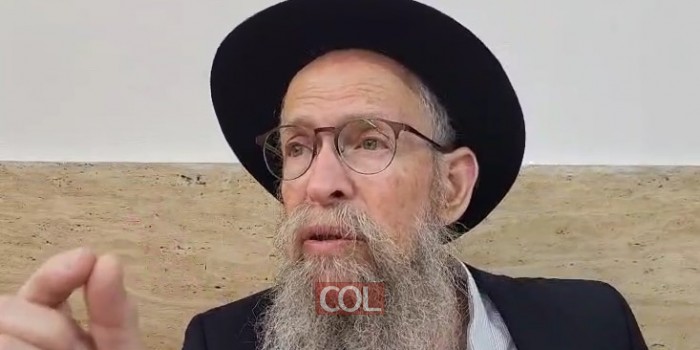 פרשת פקודי, שבת 'חזק': כאשר בני ישראל השלימו את עבודת המשכן, 'ויברך אותם משה'. לכאורה היה מתאים יותר לברך אותם בתחילת העבודה? הרב שמעון זוננפלד, בסיום השיעור של הרב בצלאל מזרחי. צפו: