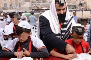 החסיד שרוזנטל הציע 