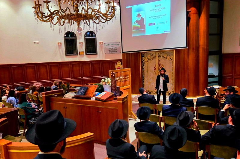 לזכרו של שליח הרבי: זוגות השלוחים התכנסו בטבריה לערב מיוחד