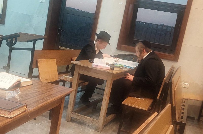 הצאצאים של ר' בעריש רוזנברג ע
