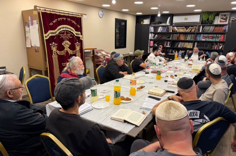 שיעור בספר התניא: הבגדים הרוחניים שלך מגדירים אותך 