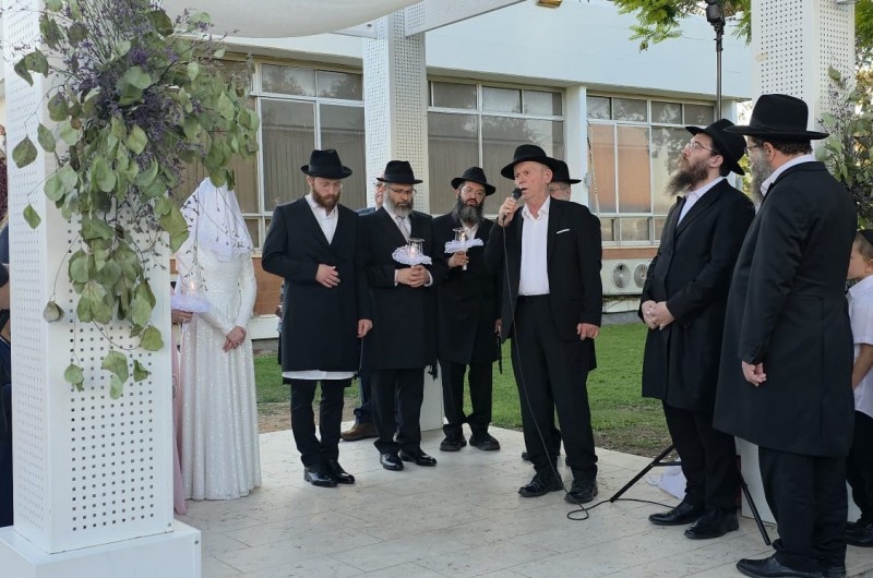 בכפר חב
