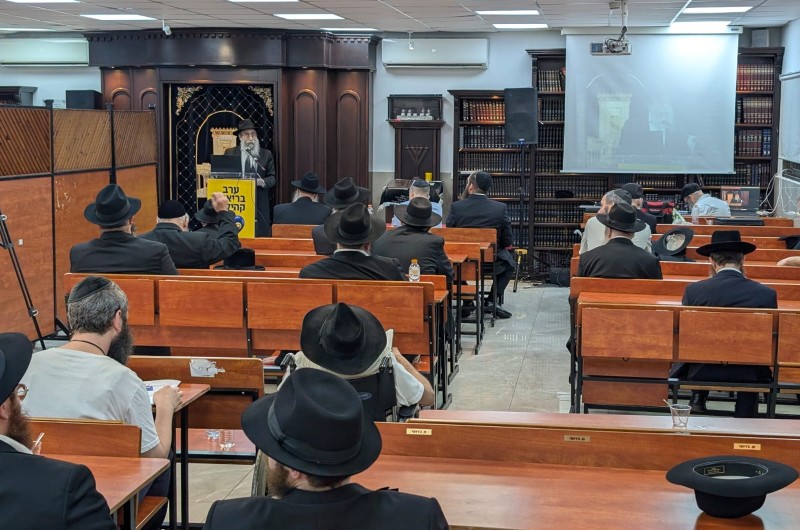 חברי קהילת חב
