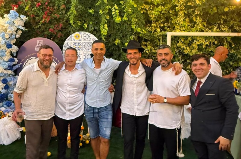במזל טוב: אורחים רבים מארה